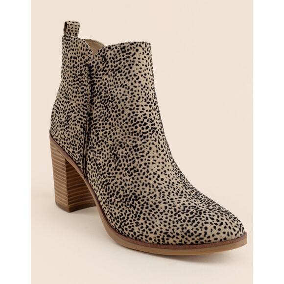 MIA Tracee Womans ERIK-F - CHEETAH NOVA Ankle Bootie Boot Size US 6 NEW - Picture 1 of 11